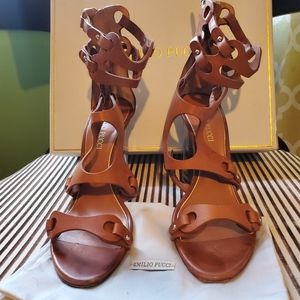 PUCCI Brown Leather Sandals w/ Lucite Heel